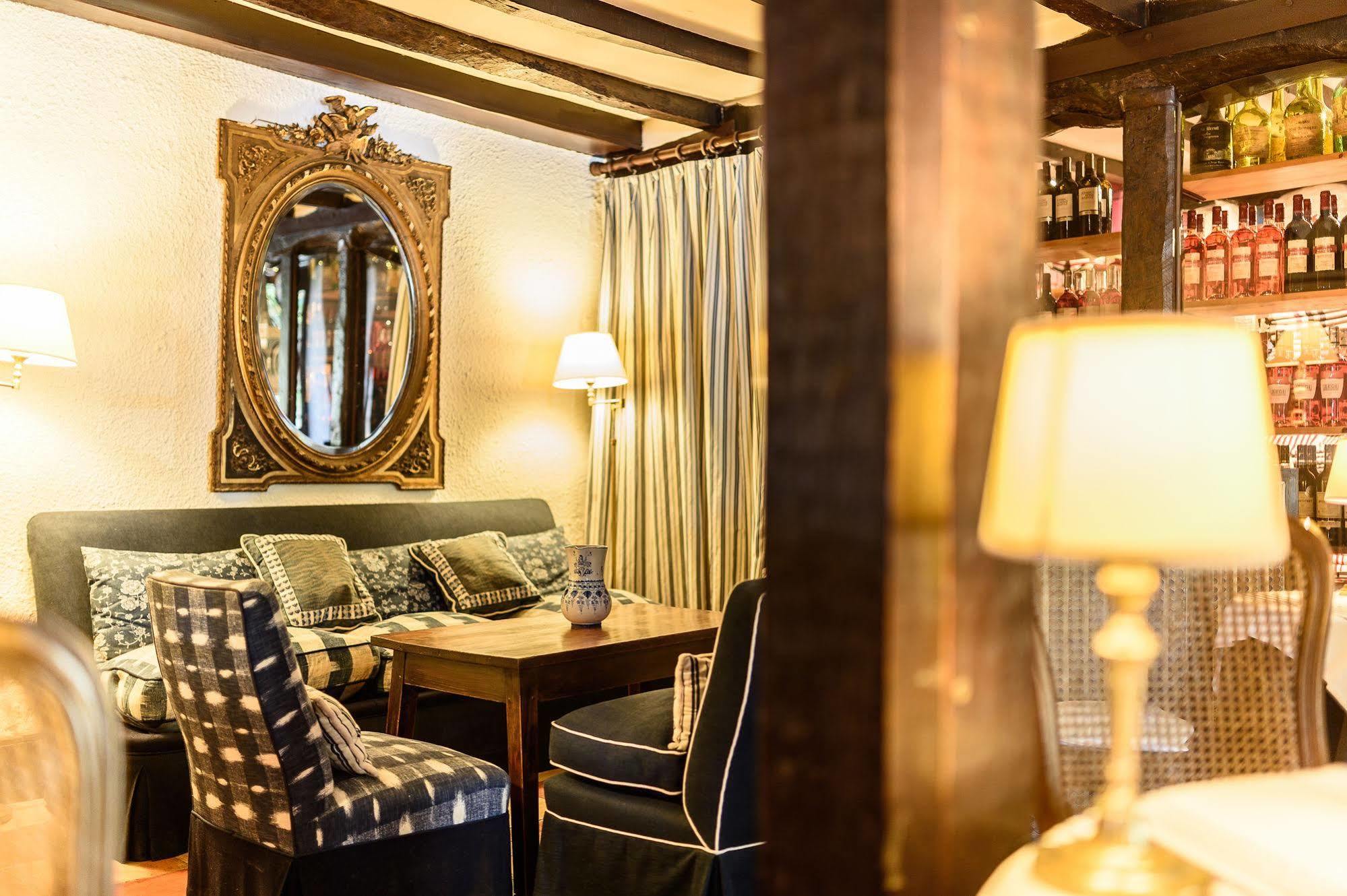 Arraya Hotell Sare Exteriör bild